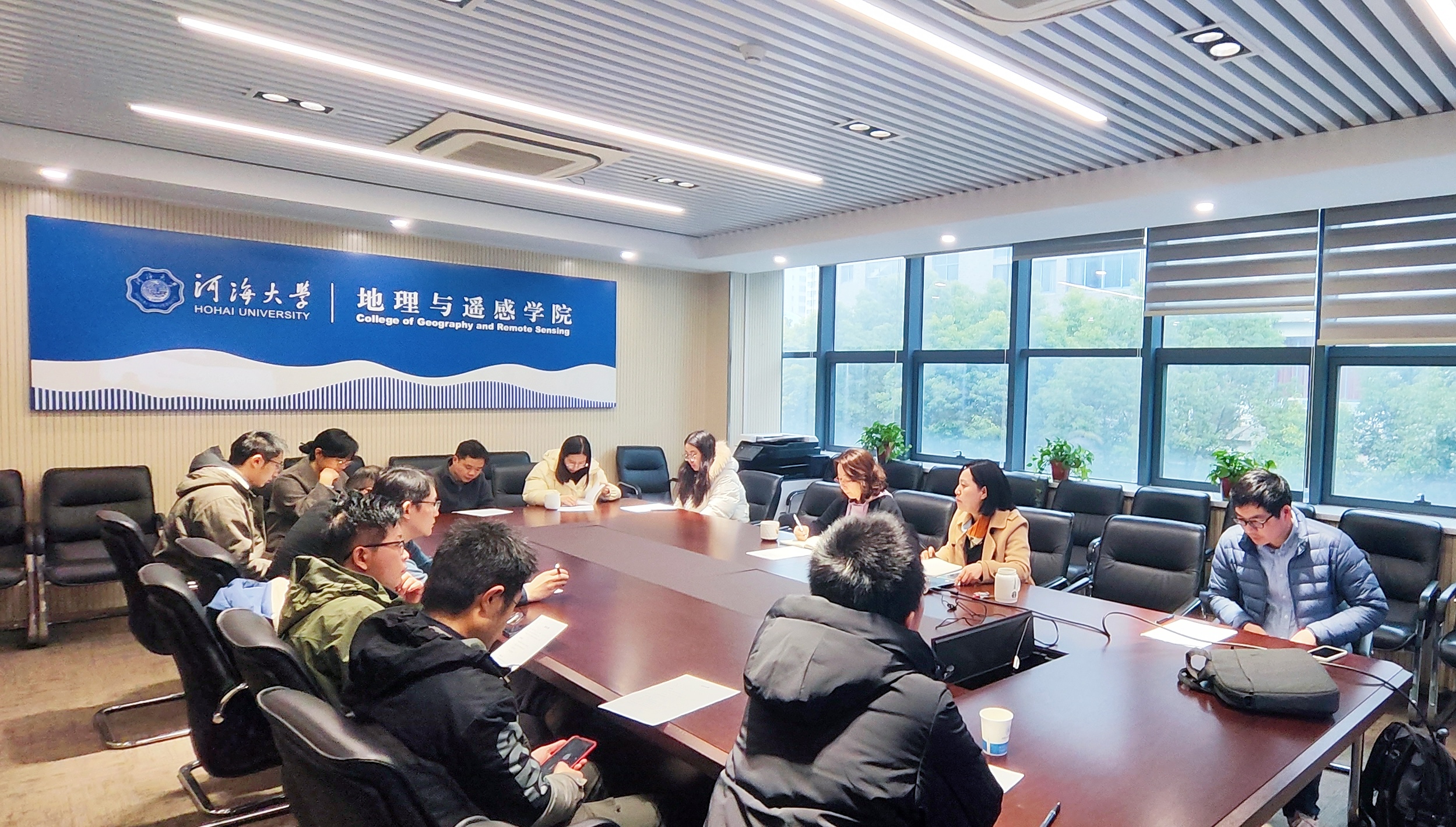 公司召开春季学期工作部署会议   全面推进公司产品同频共振